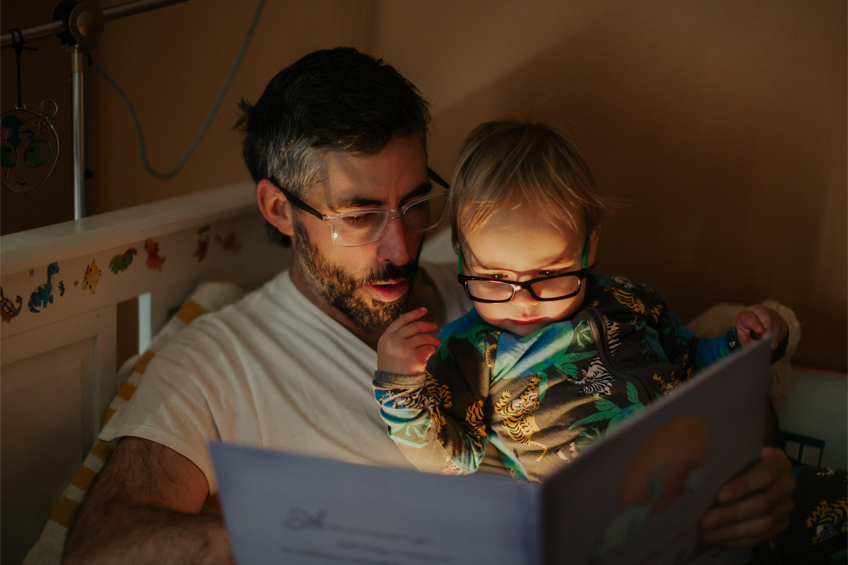 Slh Shoot 19 Father and Son Reading Book 001 Final