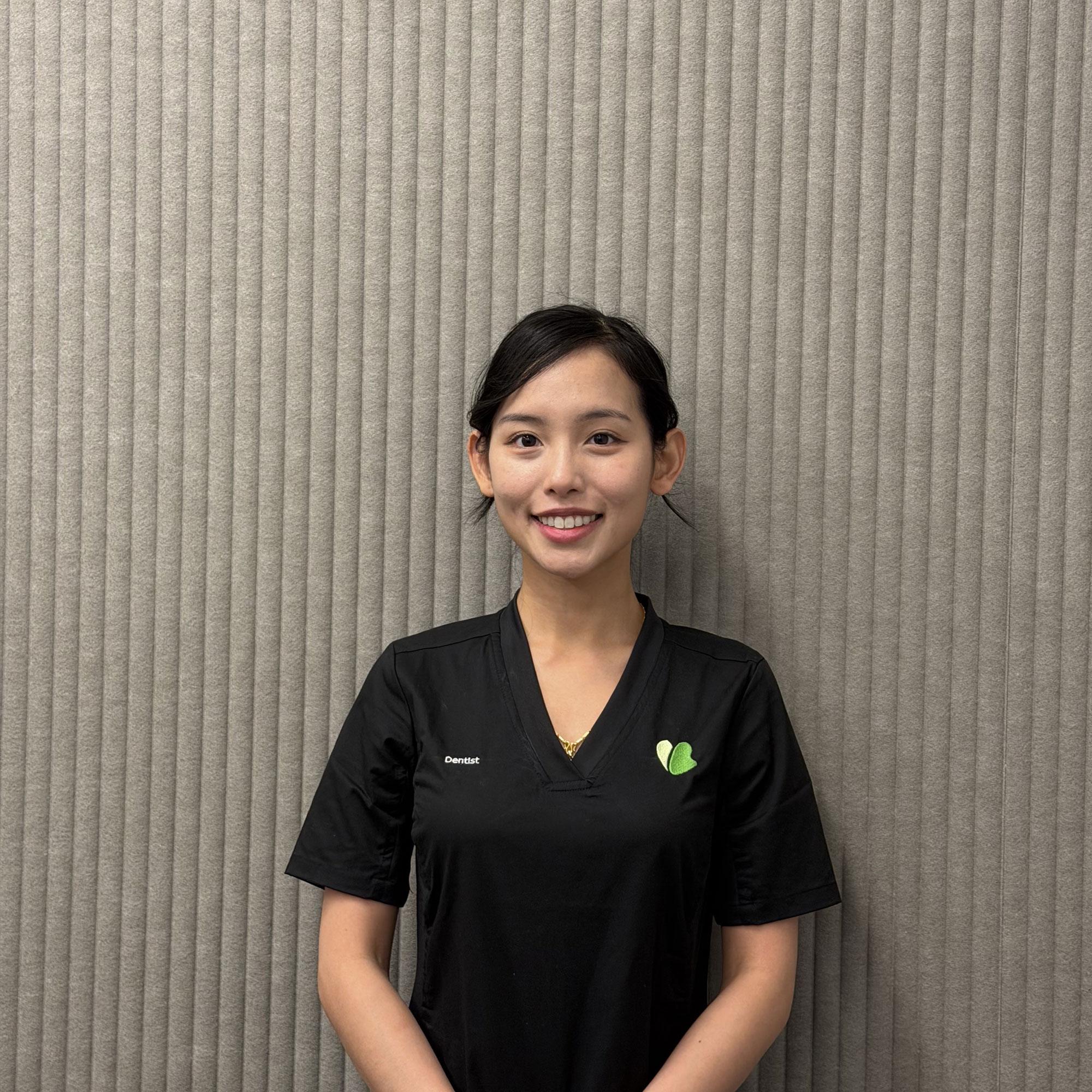 Dr Vianna Neal - Dentist
