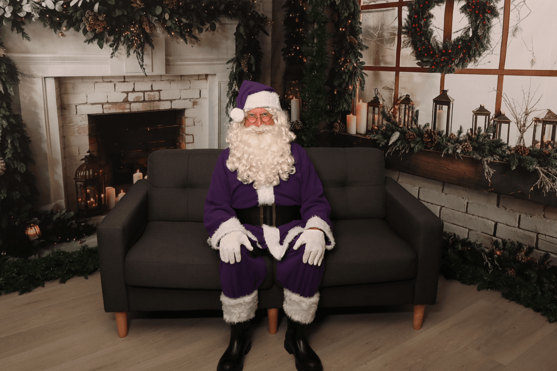Capture the Magic of Christmas - FREE family photo day